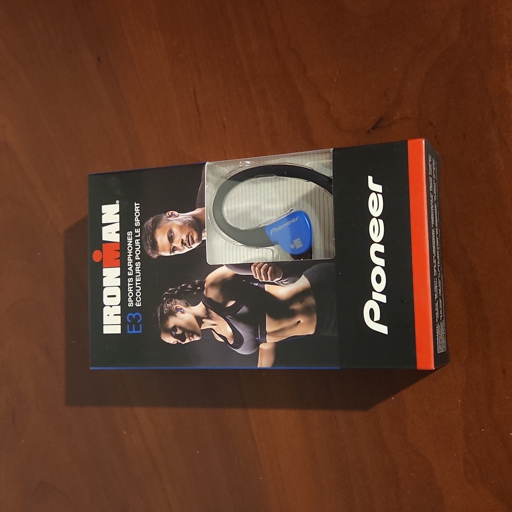 Pioneer Ironman E3 Sports earphones